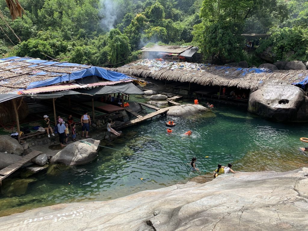 Elephant Spring - Danang Private Car