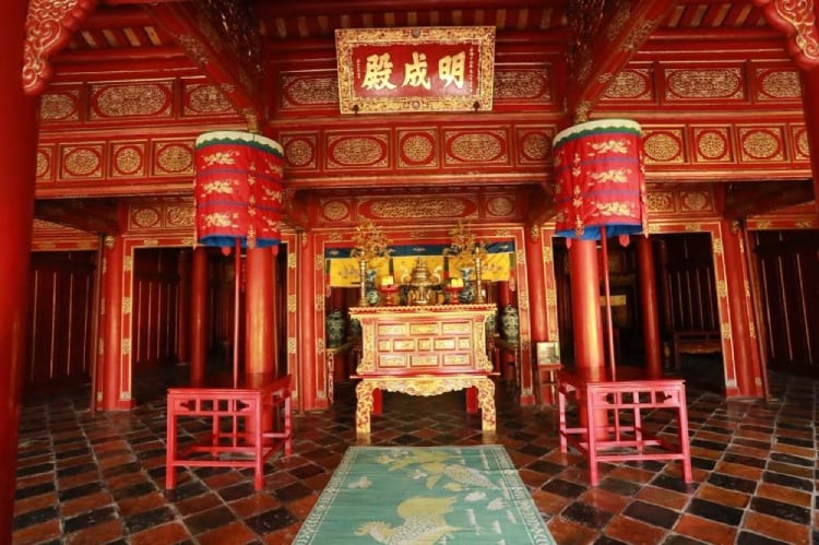 Minh Thanh Shrine – The place of worship for the emperor and Empress Thua Thien Cao.