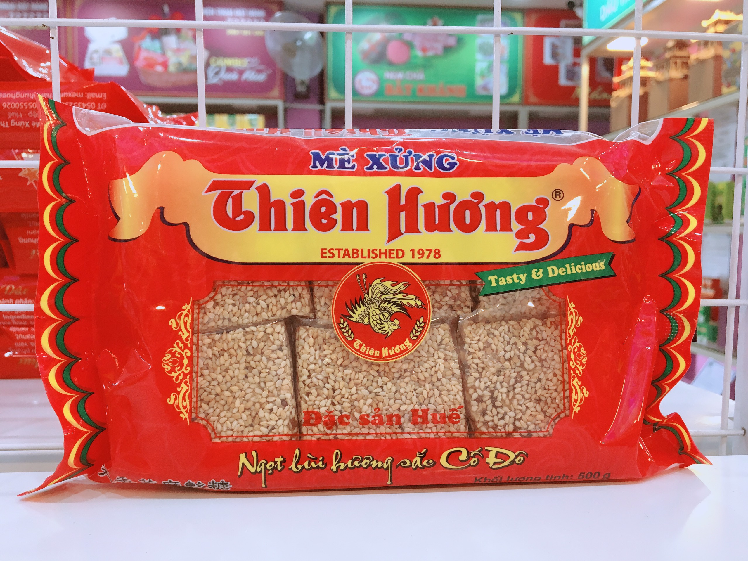 Thien Huong sesame seed was born the earliest in Hue