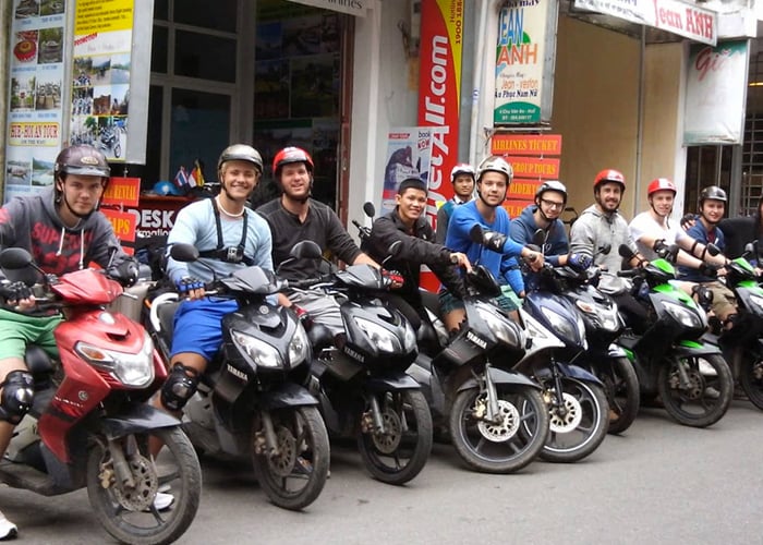 Motorbike rental in Da Nang for exploring Ba Na Hills