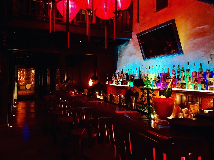 The Best Bars And Nightlife In Hoi An – A Local'S Guide - Da Nang Private  Car
