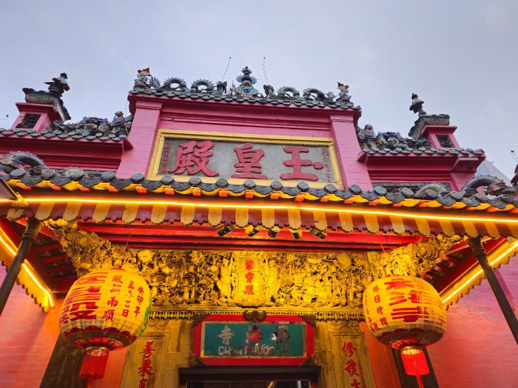 Jade Emperor Pagoda is renowned for its spiritual significance, especially for those seeking blessings for love and relationships